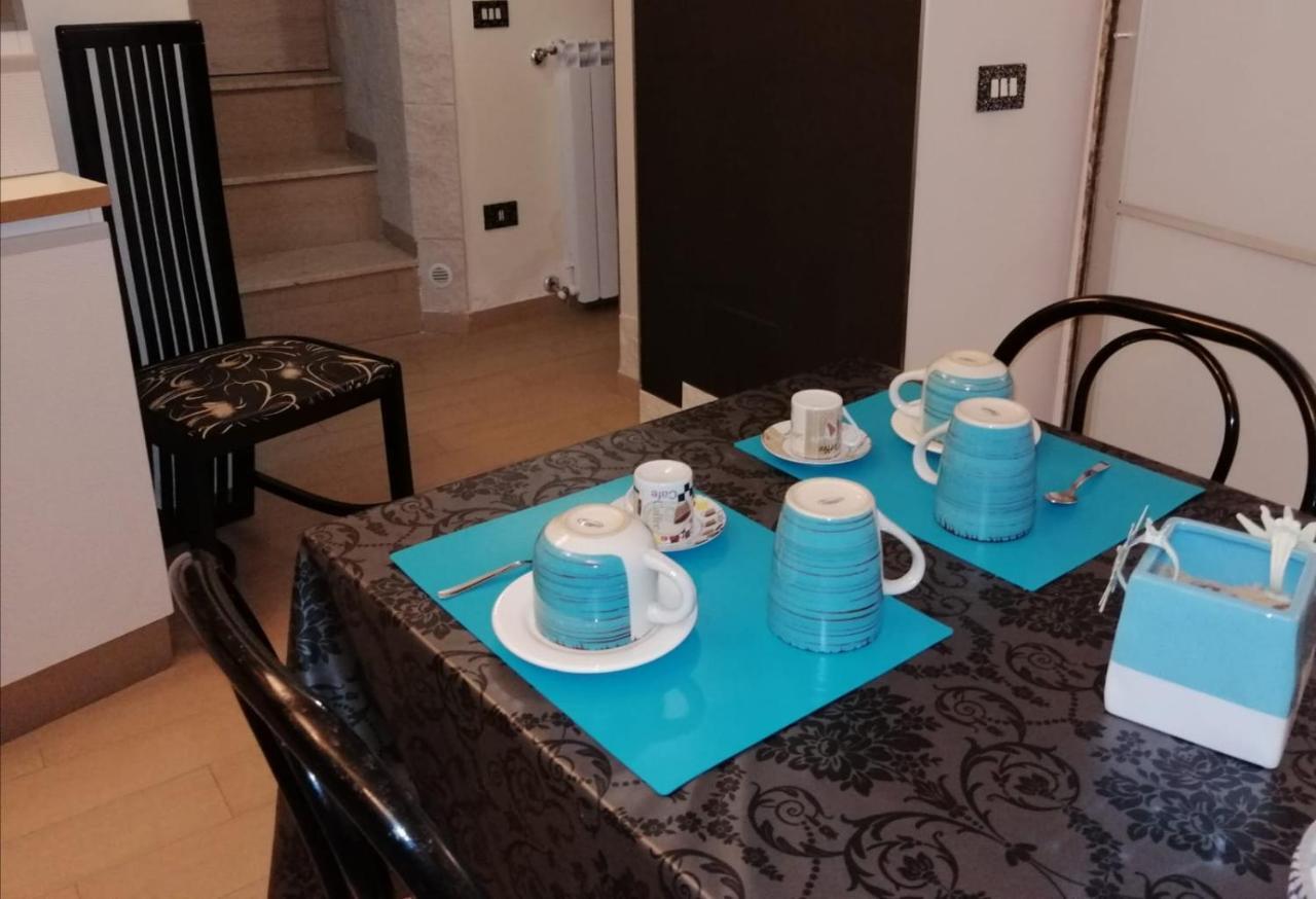 Palazzo Sant'Elia Hotel Калтаджироне Екстериор снимка