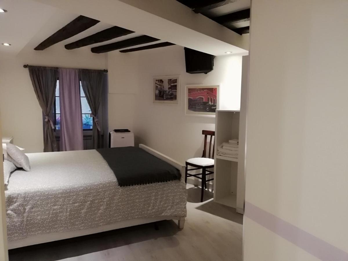 Palazzo Sant'Elia Hotel Калтаджироне Екстериор снимка